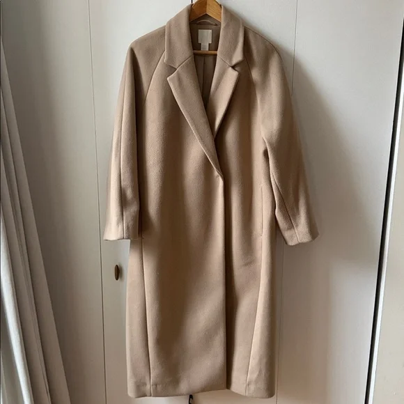 H&M Elegant Tan Wool Like Coat - Picture 5 of 6